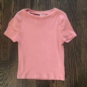 H&M pink cropped shirt